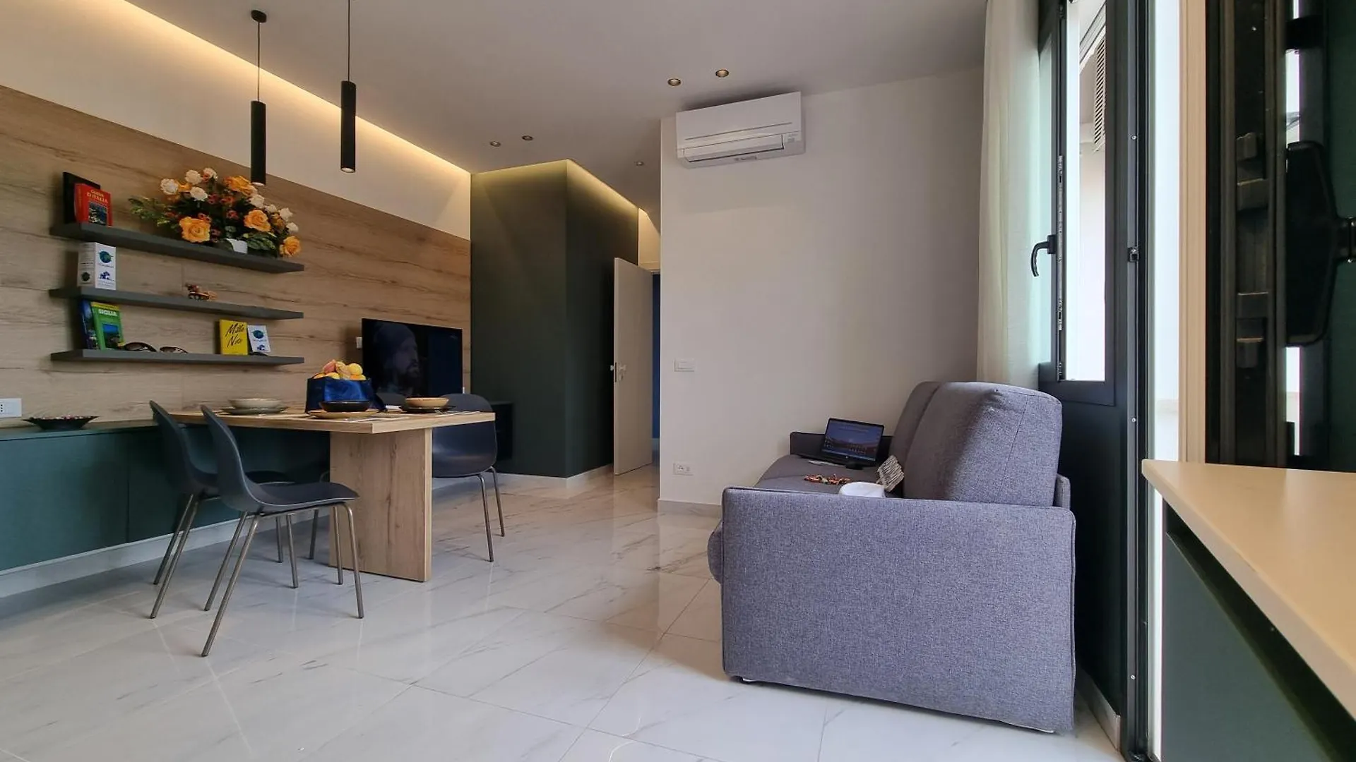 Maxela Penthouse By Holiday World Palermo