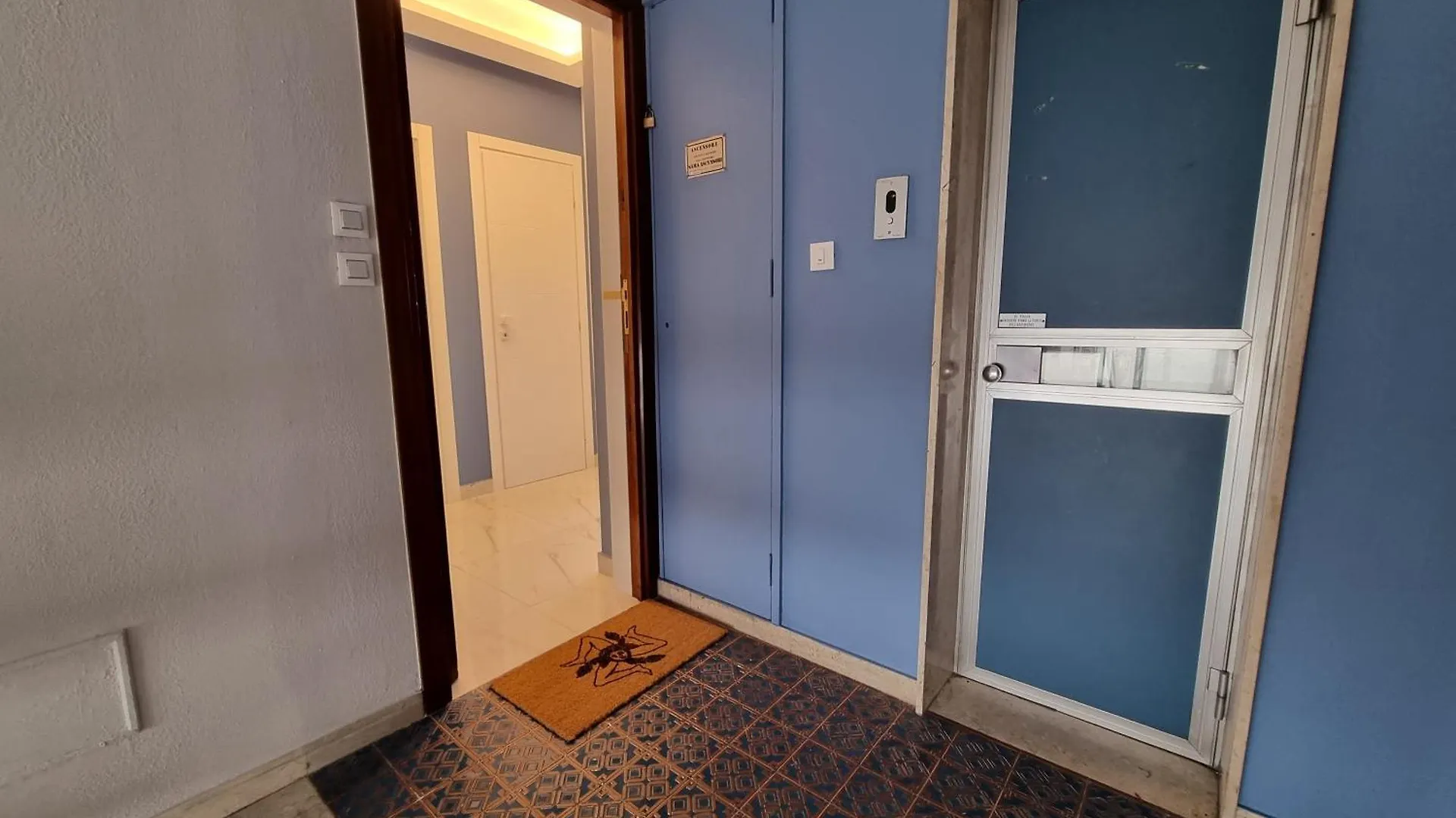 Maxela Penthouse By Holiday World Palermo
