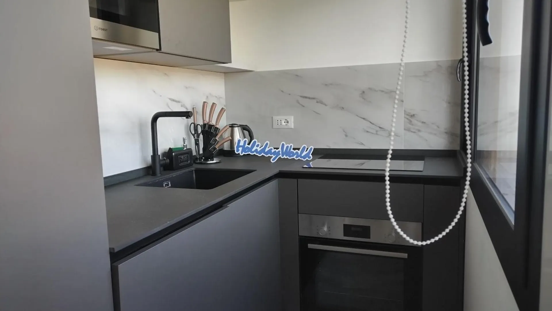 Maxela Penthouse By Holiday World Palermo